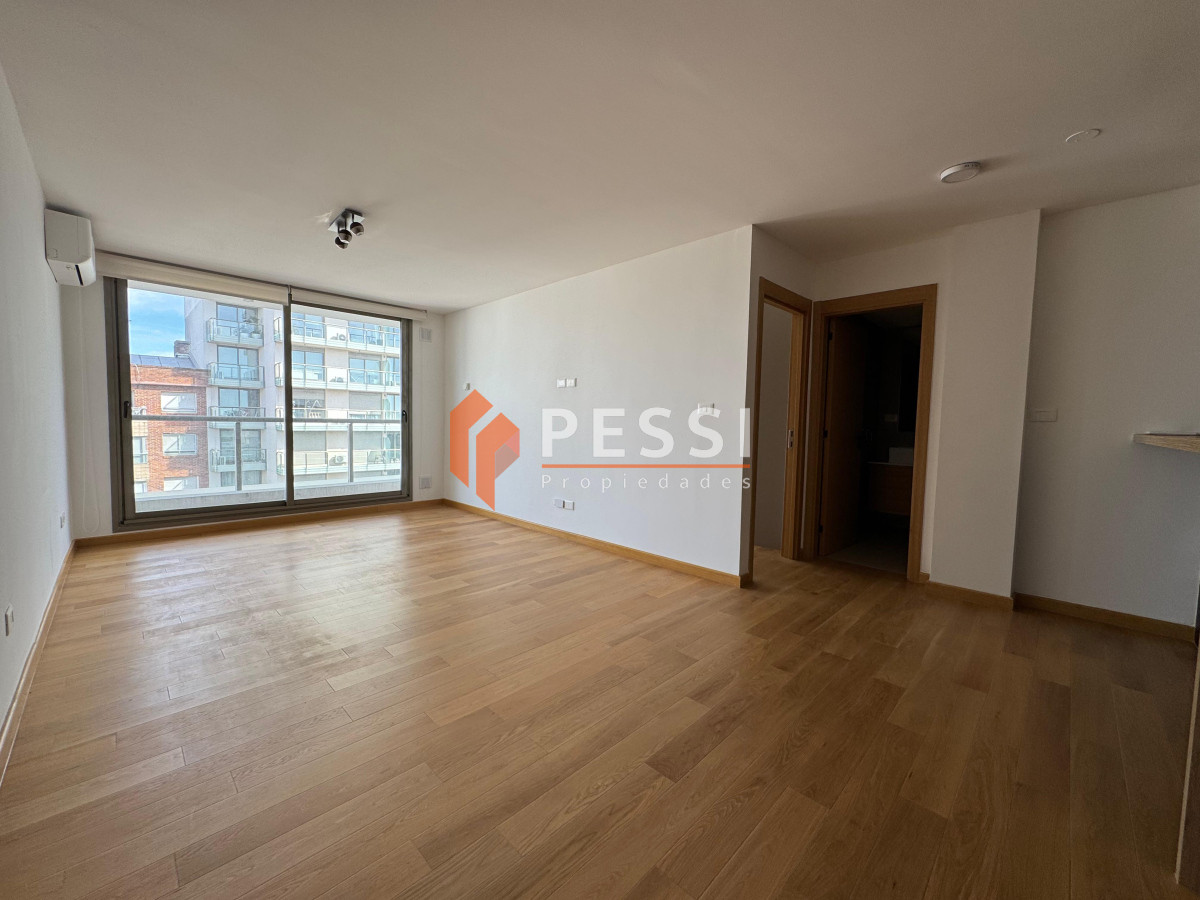 Apartamento ID.2468/Alquiler-apartamento-1-dormitorio-en-Punta-Carretas. - Alquiler apartamento 1 dormitorio en Punta Carretas.
