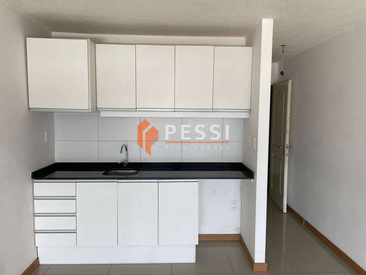 Apartamento ID.1123 - Alquiler monoambiente en Cordón 
