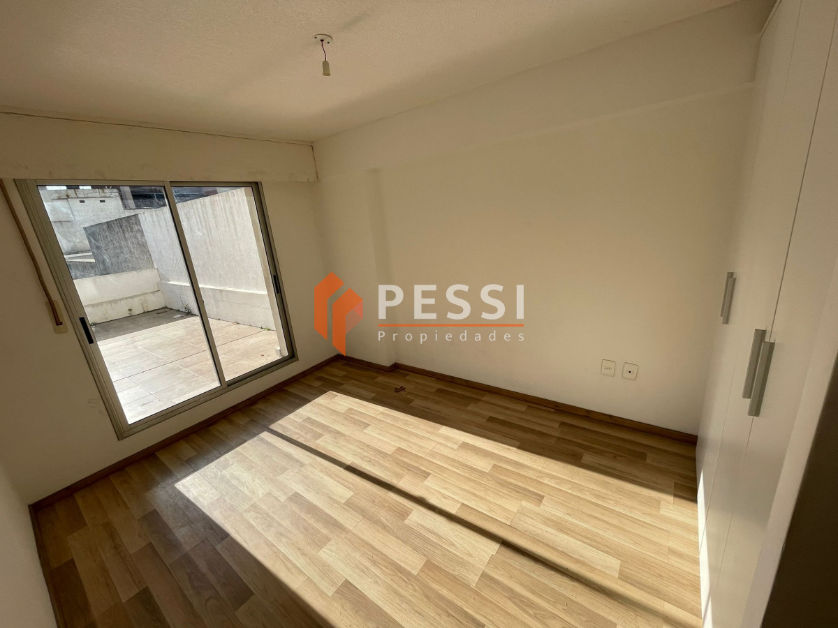 Apartamento ID.304/VENTA-APARTAMENTO-PENTHOUSE-1-DORMITORIO-EN-BARRIO-CORDÓN - Apartamento en venta Parque Batlle 1 dormitorios