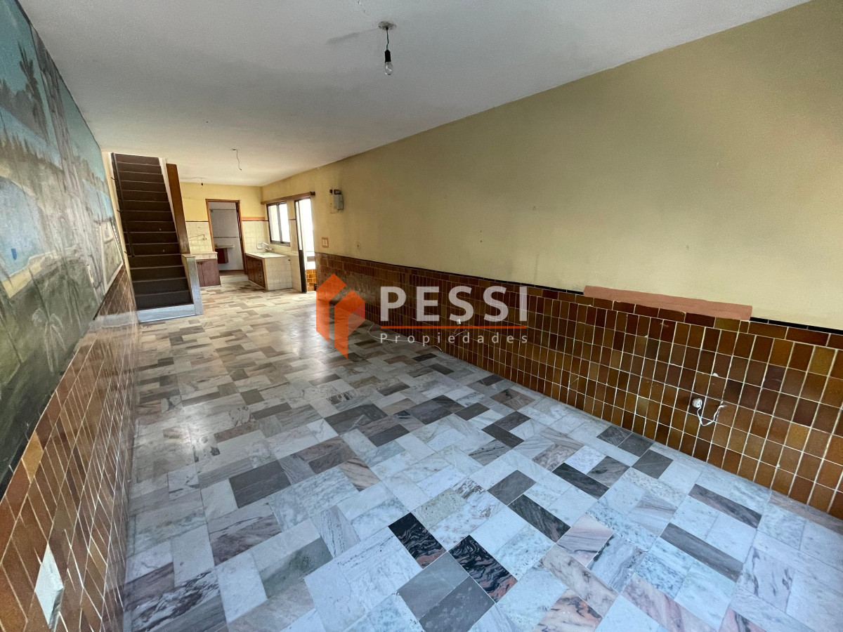 Apartamento ID.2155/Venta-apartamento-1-dormitorio-a-estrenar- - Venta casa de 3 dormitorios, terraza, barbacoa y garage 