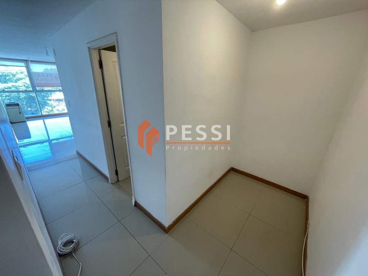 Apartamento ID.2175 - Alquiler monoambiente en Tres Cruces