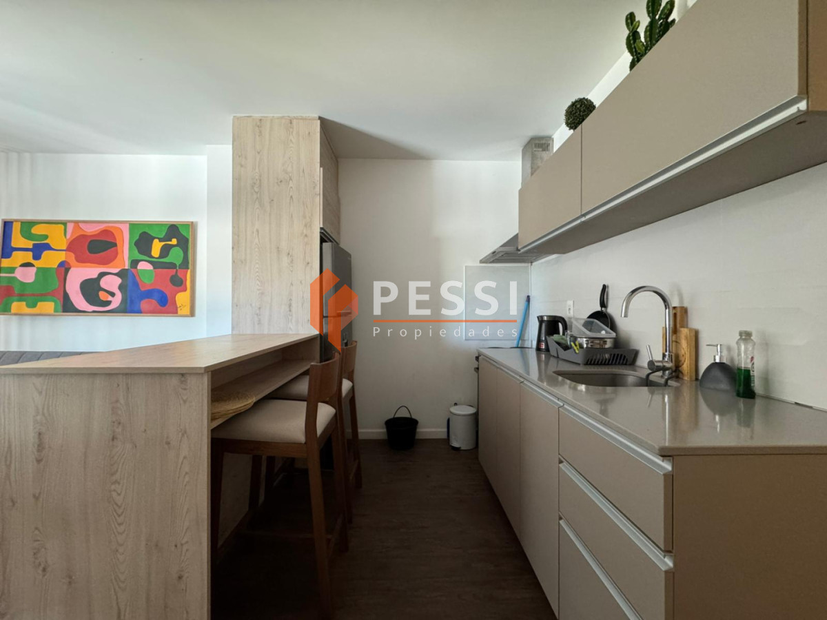 Apartamento ID.2522 - Alquiler monoambiente amoblado en Pocitos 