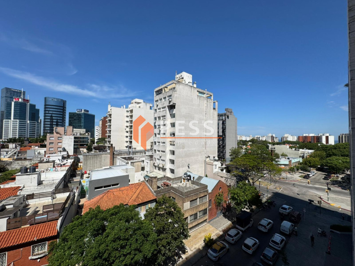 Apartamento ID.2198 - Alquiler apartamento 2 dormitorios y garage en Pocitos