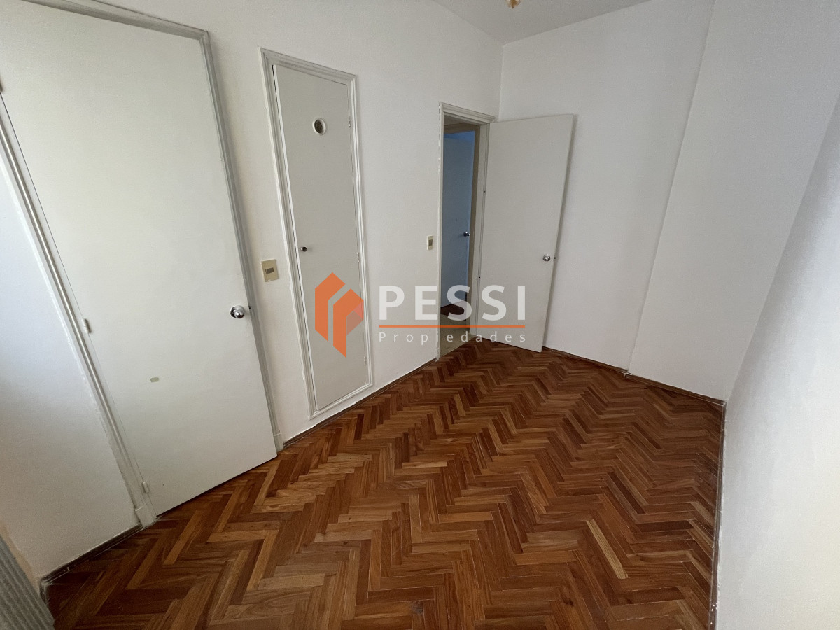 Apartamento ID.2391/Alquiler-apartamento-3-dormitorios-en-Pocitos- - Alquiler apartamento 3 dormitorios en Pocitos 
