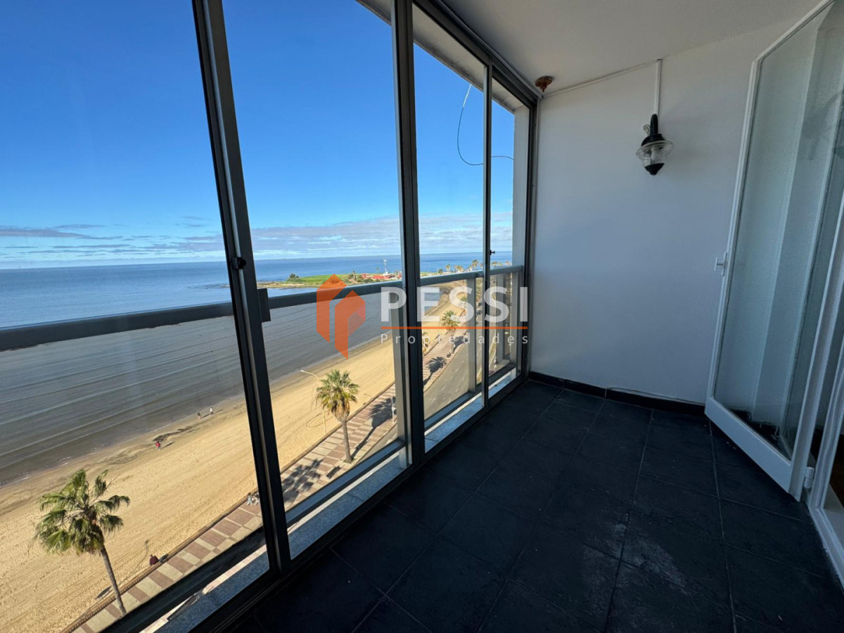Apartamento ID.1392 - Alquiler apartamento 2 dormitorios con vista al mar en Pocitos 