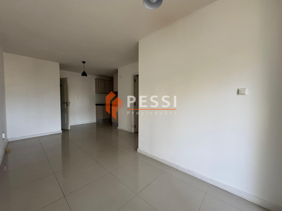 Apartamento ID.2455 - Alquiler apartamento 1 dormitorio con balcón en Parque Rodó