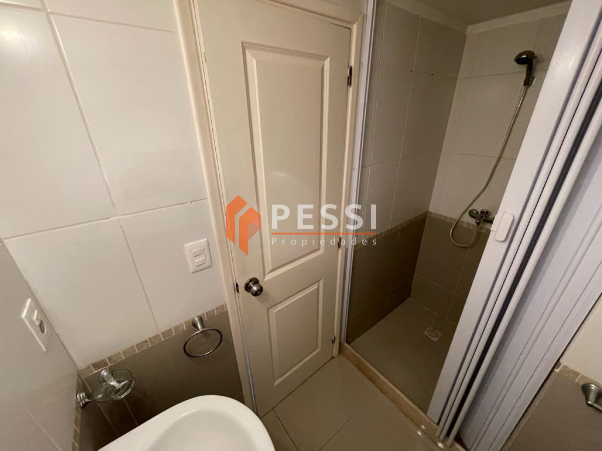 Apartamento ID.1163/Alquiler-monoambiente-en-Tres-Cruces - Alquiler monoambiente en Tres Cruces