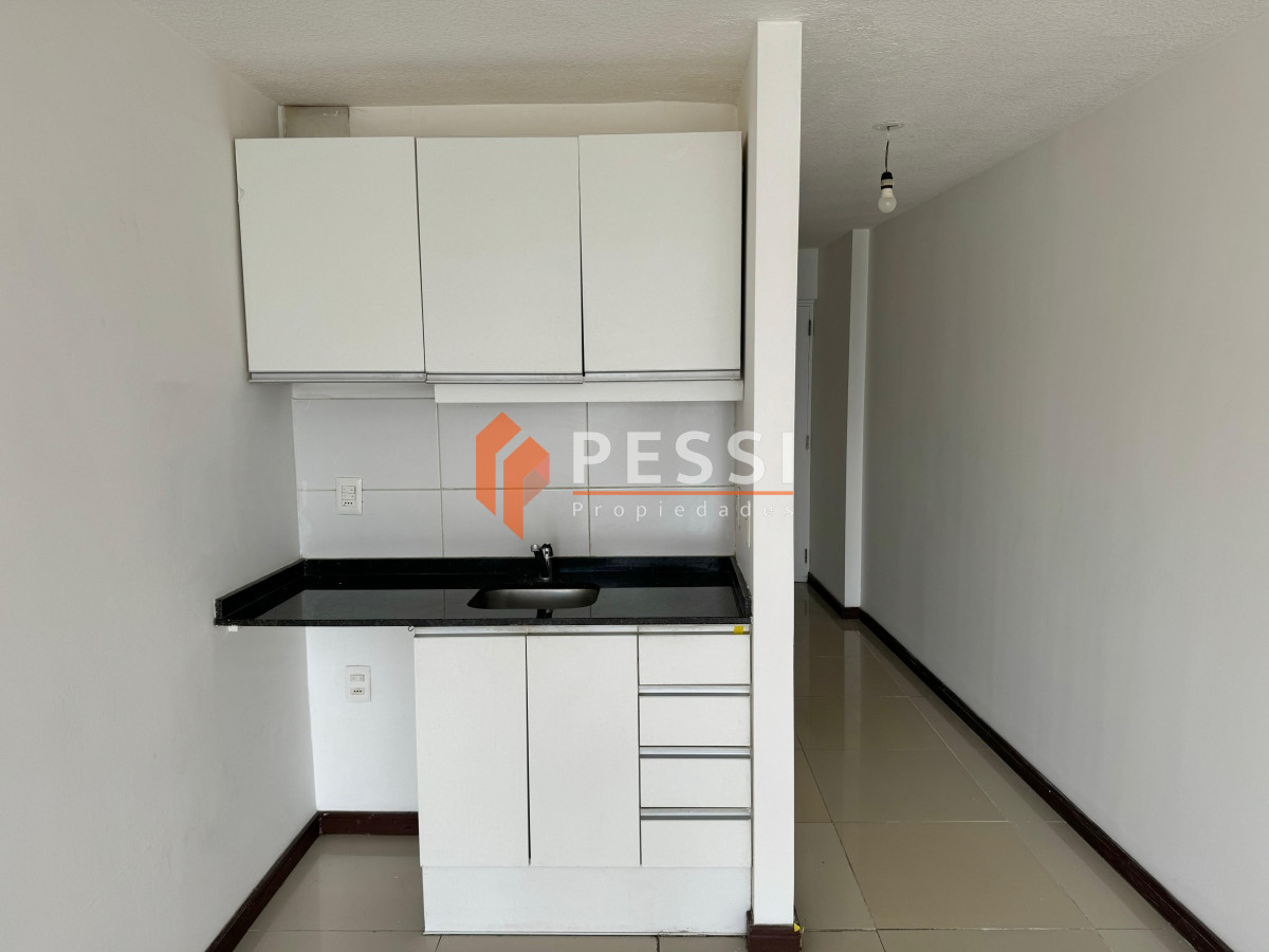 Apartamento ID.2088/Alquiler-monoambiente-en-Parque-Rodó - Alquiler monoambiente en Parque Rodó