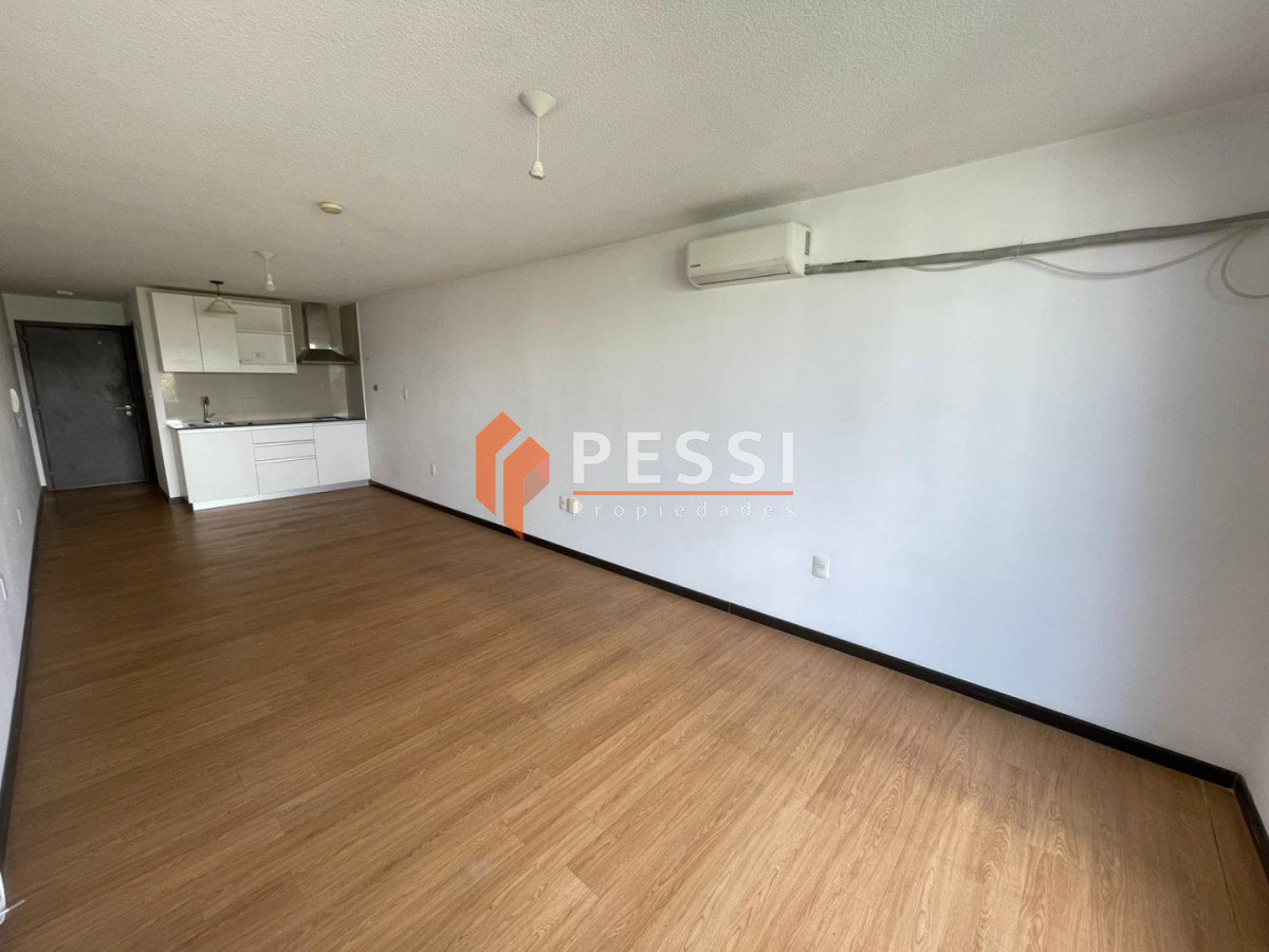 Apartamento ID.1432 - Venta monoambiente con terraza y garage en Pocitos