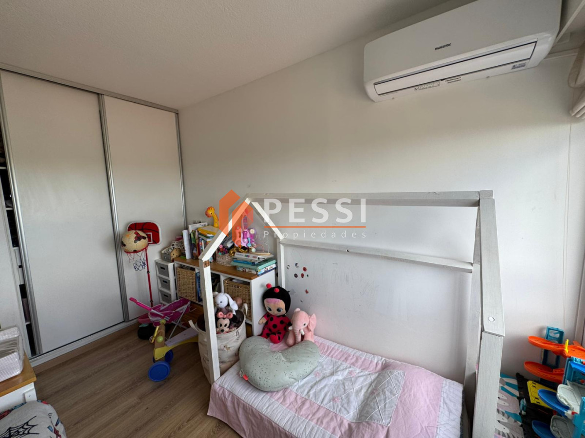 Apartamento ID.2513/Venta-aparamento-2-dormitorios-y-garage-en-Malvin - Venta aparamento 2 dormitorios y garage en Malvin