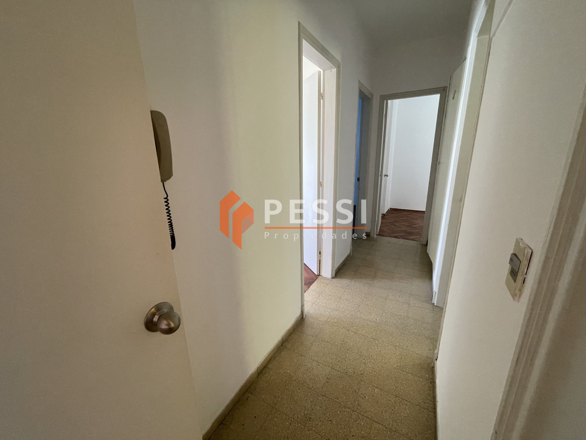 Apartamento ID.2391/Alquiler-apartamento-3-dormitorios-en-Pocitos- - Alquiler apartamento 3 dormitorios en Pocitos 