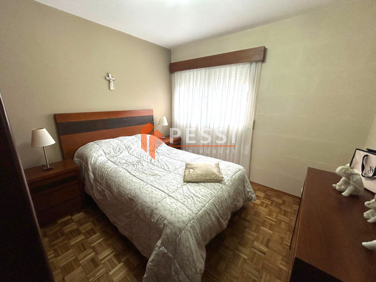 Apartamento ID.2379/Venta-apartamento-2-dormitorios-y-garage-en-pocitos - Venta apartamento 2 dormitorios y garage en pocitos