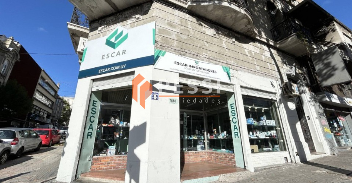 Apartamento ID.2500/Venta-padron-unico,-casa-de-altos-y-2-locales-en-Centro - Venta padron unico, casa de altos y 2 locales en Centro