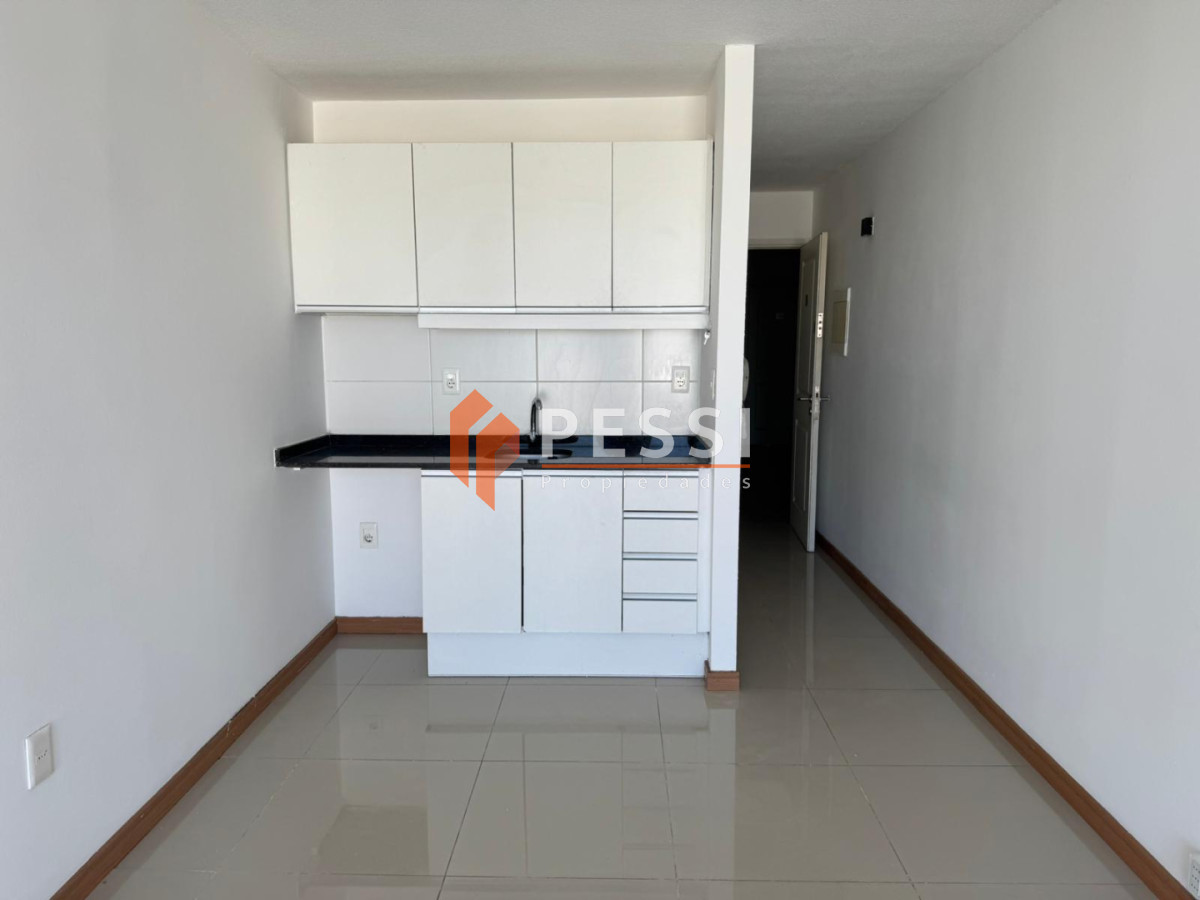 Apartamento ID.1268 - Apartamento en alquiler Tres Cruces monoambiente