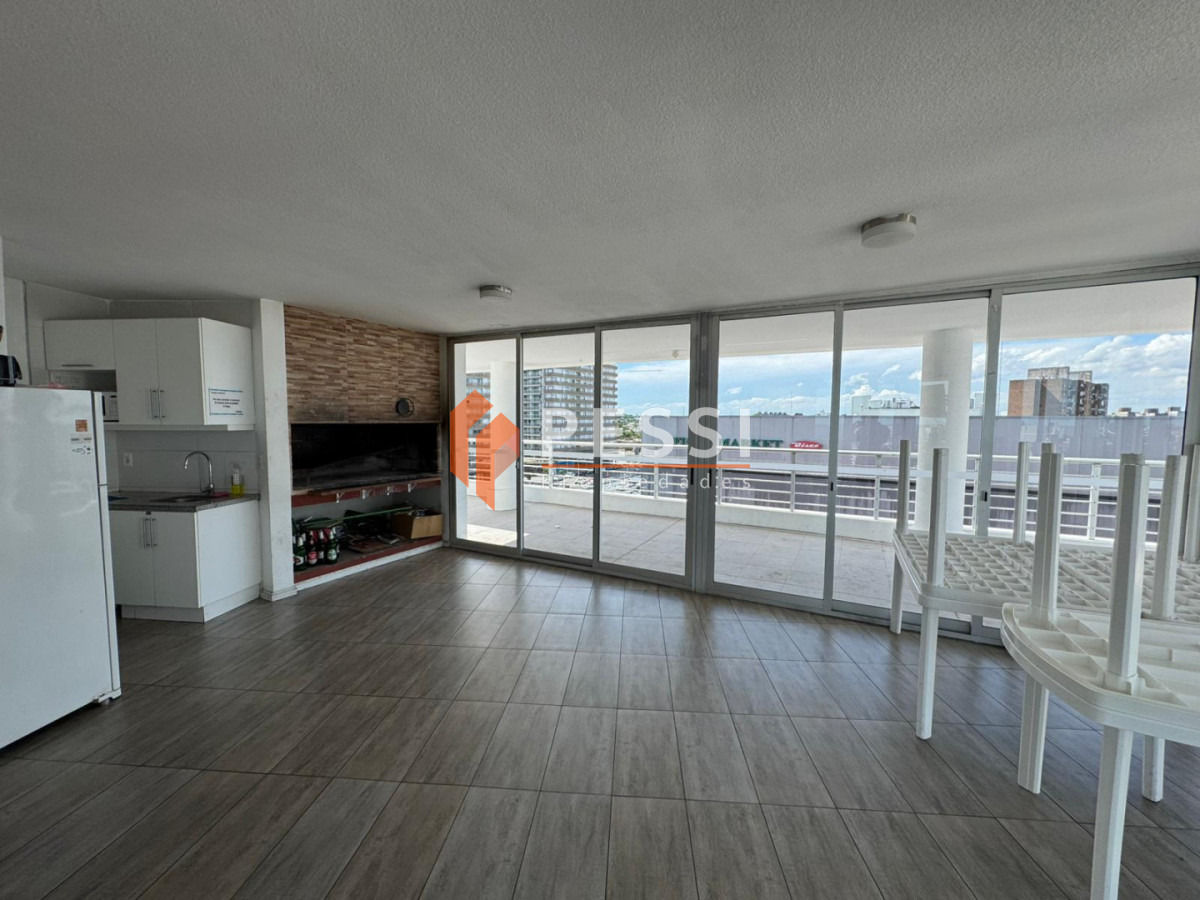 Apartamento ID.2513/Venta-aparamento-2-dormitorios-y-garage-en-Malvin - Venta aparamento 2 dormitorios y garage en Malvin