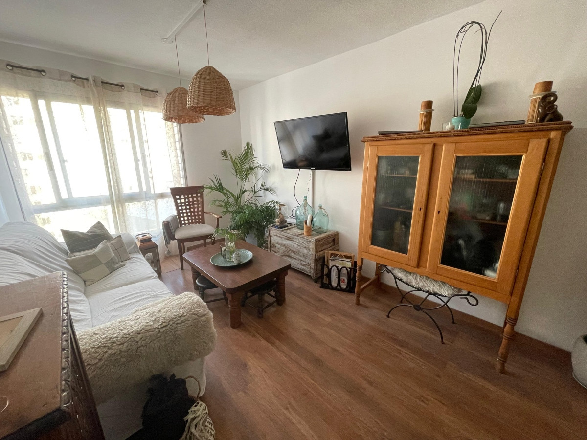 Venta apartamento 2 dormitorios con o sin renta en Pocitos