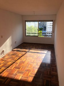 Alquiler Apartamento 3 dormitorios en Centro
