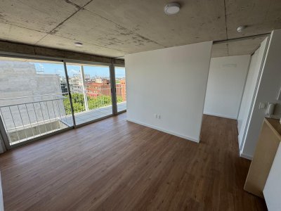 Alquiler apartamento 1 dormitorio con terraza en CordÃ³n.