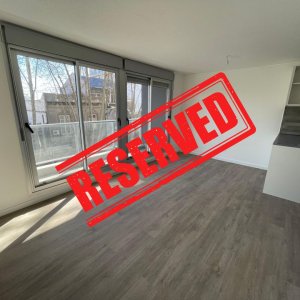 Venta apartamento 2 dormitorios con garage rentado en Tres Cruces