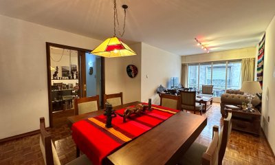 Venta apartamento 2 dormitorios y garage en Centro