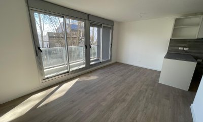 Venta apartamento 2 dormitorios con garage rentado en Tres Cruces