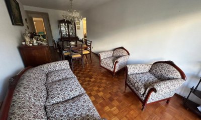 Venta apartamento 3 dormitorios y garage en Pocitos