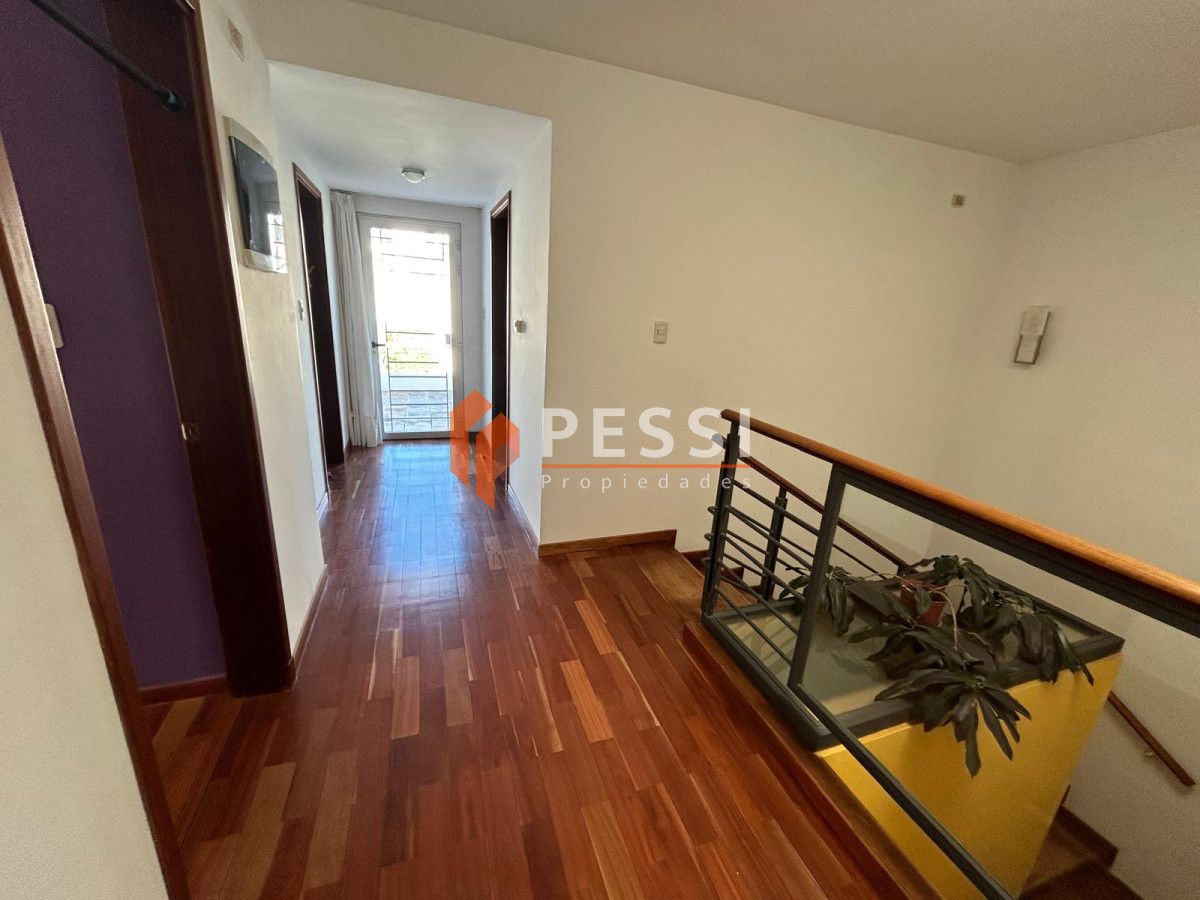 Casa ID.2451/Venta-casa-3-dormitorios-en-punta-carretas - Venta casa 3 dormitorios en punta carretas