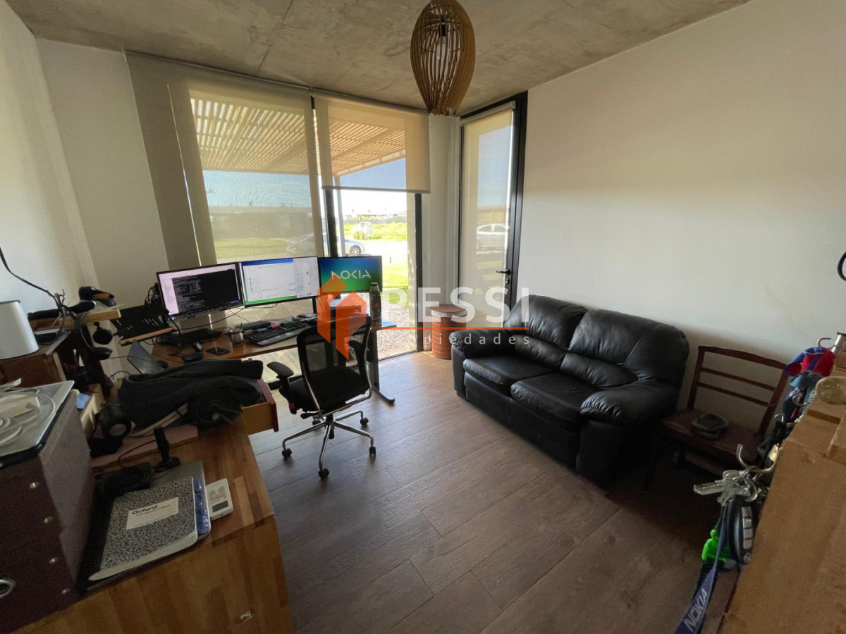 Casa ID.2482/Venta-casa-4-dormitorios,-3-baños-y-piscina-en-La-Juana - Venta casa 4 dormitorios, 3 baños y piscina en La Juana