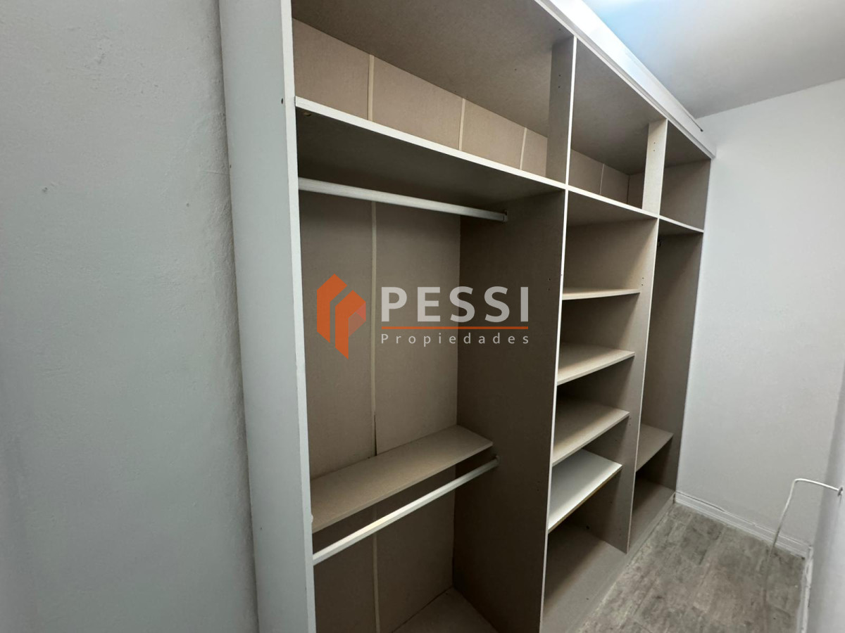 Casa ID.2498 - Alquiler Casa 3 dormitorios con parrillero y garage en Parque Miramar