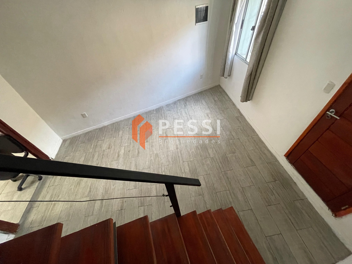 Casa ID.2392 - Alquiler apartamento tipo casa de 2 dormitorios en Aguada