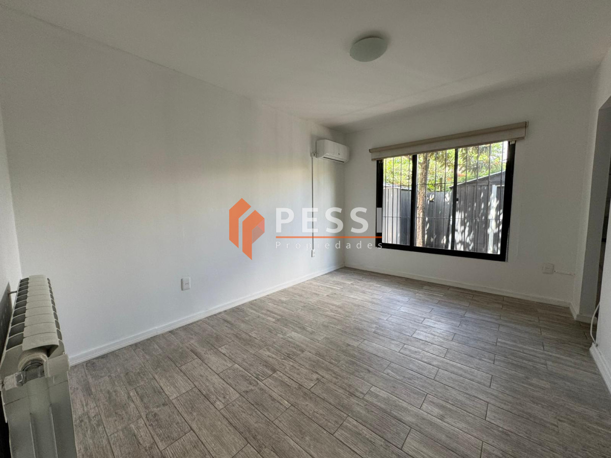 Casa ID.2498 - Alquiler Casa 3 dormitorios con parrillero y garage en Parque Miramar