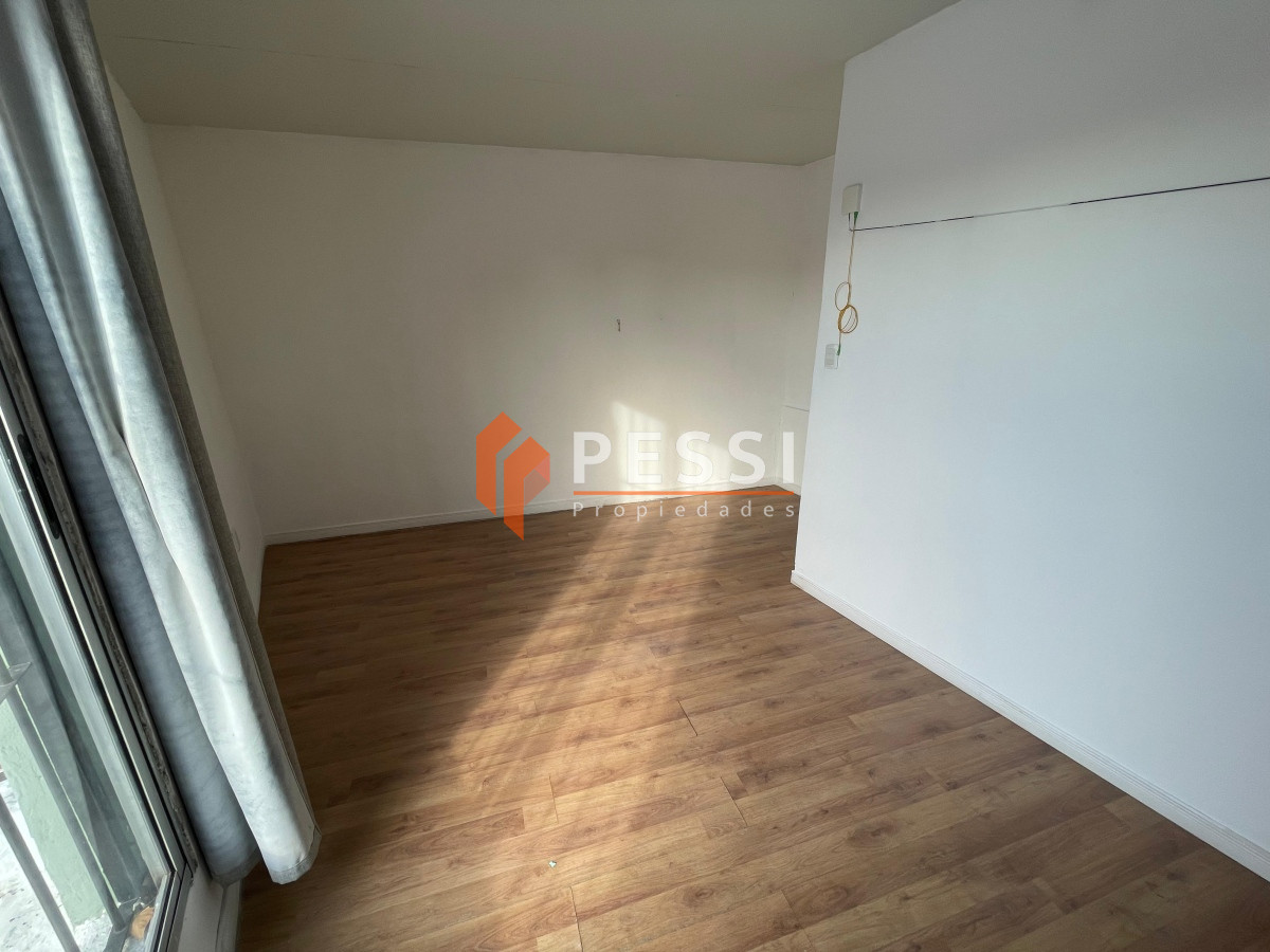 Casa ID.2392 - Alquiler apartamento tipo casa de 2 dormitorios en Aguada