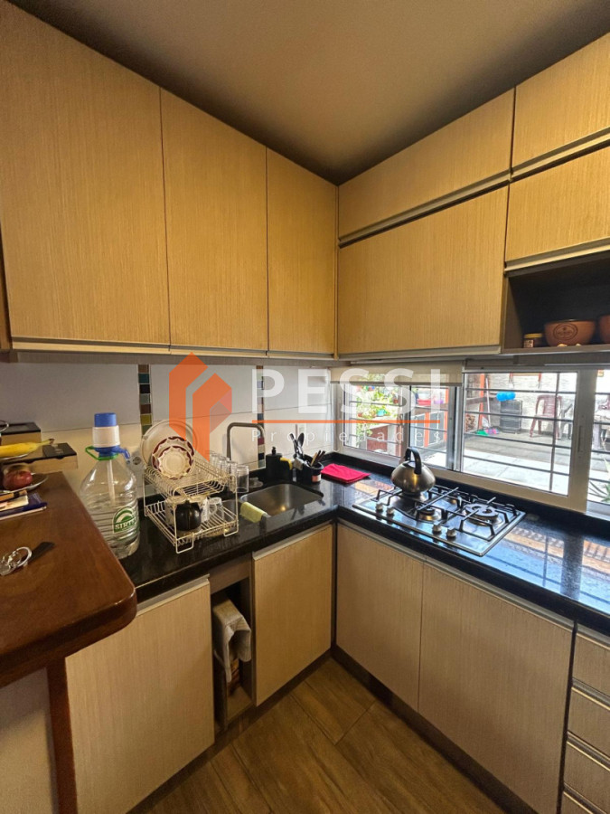 Casa ID.2483/Venta-casa-3-dormitorios-y-apartamento-al-fondo-rentado-en-Brazo-Oriental- - Venta casa 3 dormitorios y apartamento al fondo rentado en Brazo Oriental 