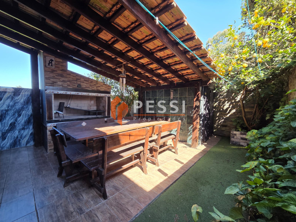 Casa ID.2480/Venta-casa-3-dormitorios-y-barbacoa-en-Ciudad-de-la-Costa - Venta casa 3 dormitorios y barbacoa en Ciudad de la Costa