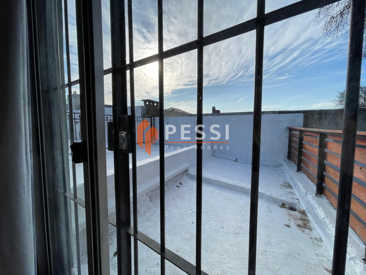 Casa ID.2392 - Alquiler apartamento tipo casa de 2 dormitorios en Aguada