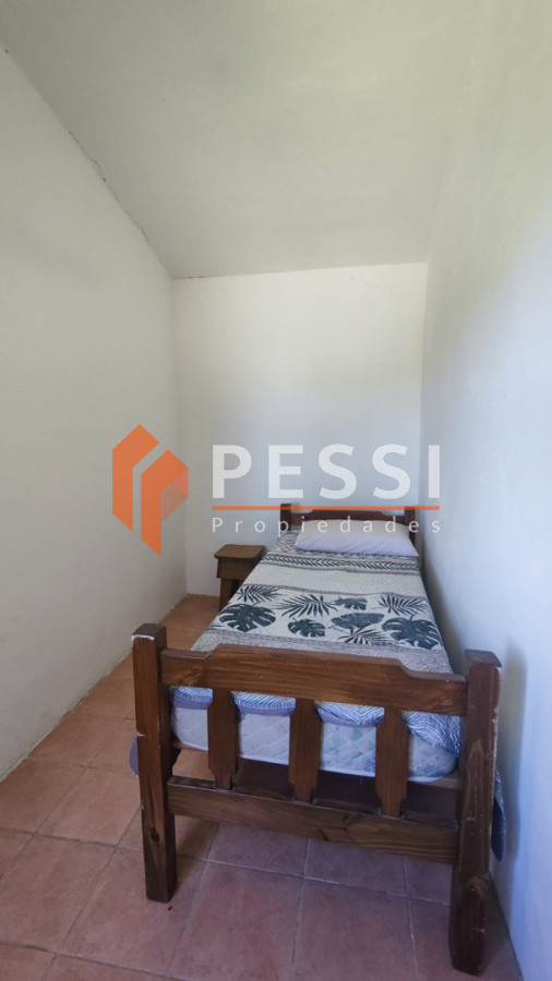 Casa ID.2484/Venta-casa-4-dormitorios-en-Las-Flores - Venta casa 4 dormitorios en Las Flores