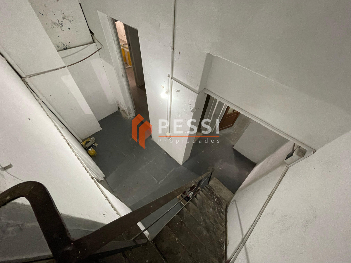 Casa ID.2479/Venta-casa-a-reciclar-padrón-unico-en-Jacinto-Vera - Venta casa a reciclar padrón unico en Jacinto Vera