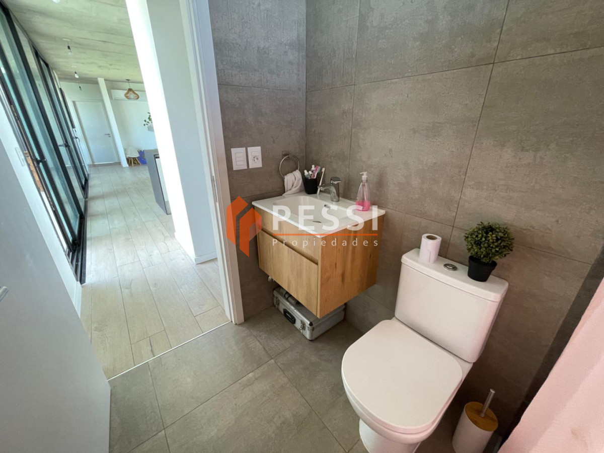 Casa ID.2482/Venta-casa-4-dormitorios,-3-baños-y-piscina-en-La-Juana - Venta casa 4 dormitorios, 3 baños y piscina en La Juana