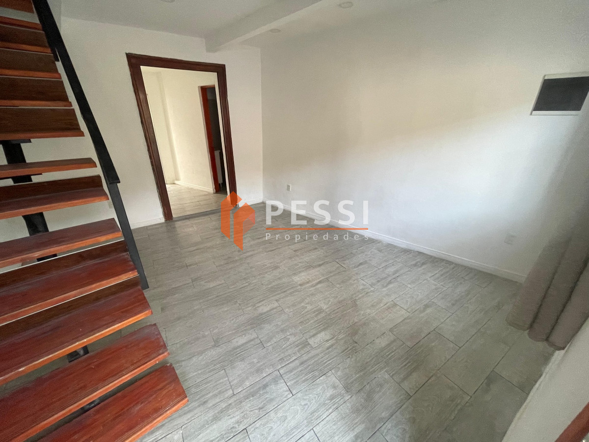 Casa ID.2392 - Alquiler apartamento tipo casa de 2 dormitorios en Aguada