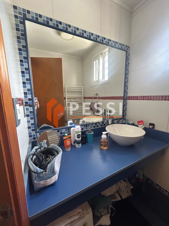 Casa ID.2483/Venta-casa-3-dormitorios-y-apartamento-al-fondo-rentado-en-Brazo-Oriental- - Venta casa 3 dormitorios y apartamento al fondo rentado en Brazo Oriental 