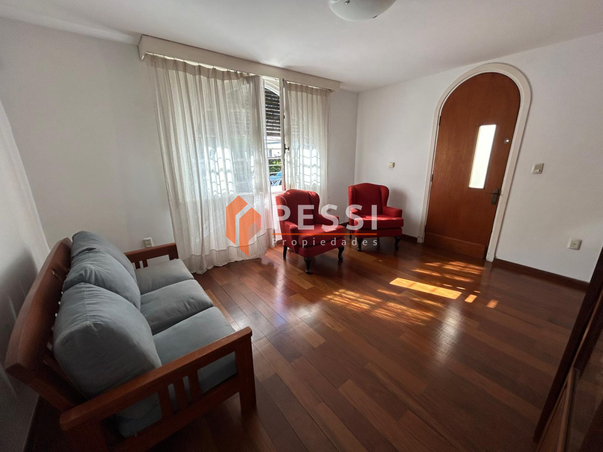Casa ID.2451/Venta-casa-3-dormitorios-en-punta-carretas - Venta casa 3 dormitorios en punta carretas