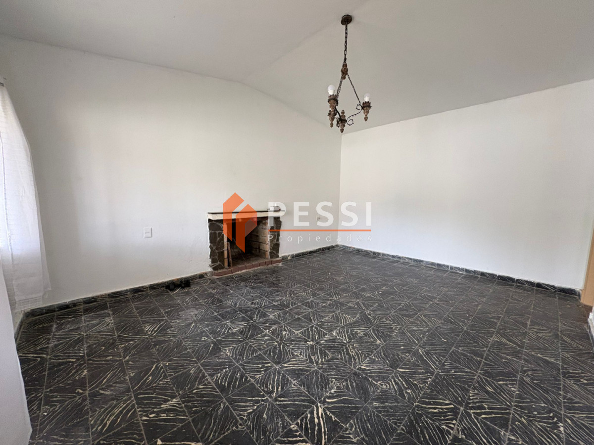 Casa ID.2565/Venta-casa-2-dormitorios-con-muy-buen-terreno-en-Lagomar - Venta casa 2 dormitorios con muy buen terreno en Lagomar