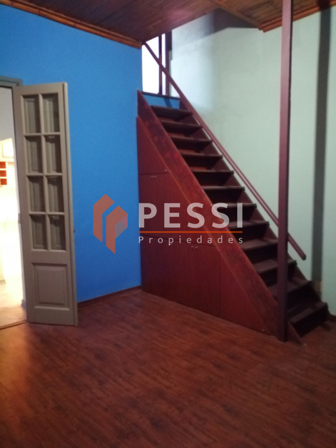 Casa ID.2483/Venta-casa-3-dormitorios-y-apartamento-al-fondo-rentado-en-Brazo-Oriental- - Venta casa 3 dormitorios y apartamento al fondo rentado en Brazo Oriental 