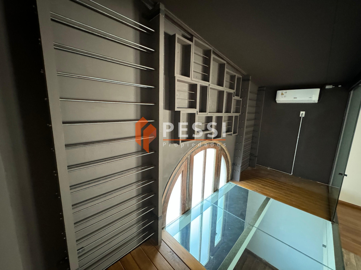 Local Comercial ID.2405/Venta-local-comercial-en-Pocitos - Venta local comercial en Pocitos