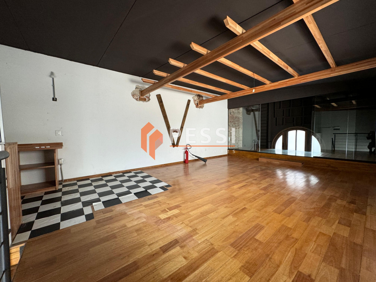Local Comercial ID.2405/Venta-local-comercial-en-Pocitos - Venta local comercial en Pocitos