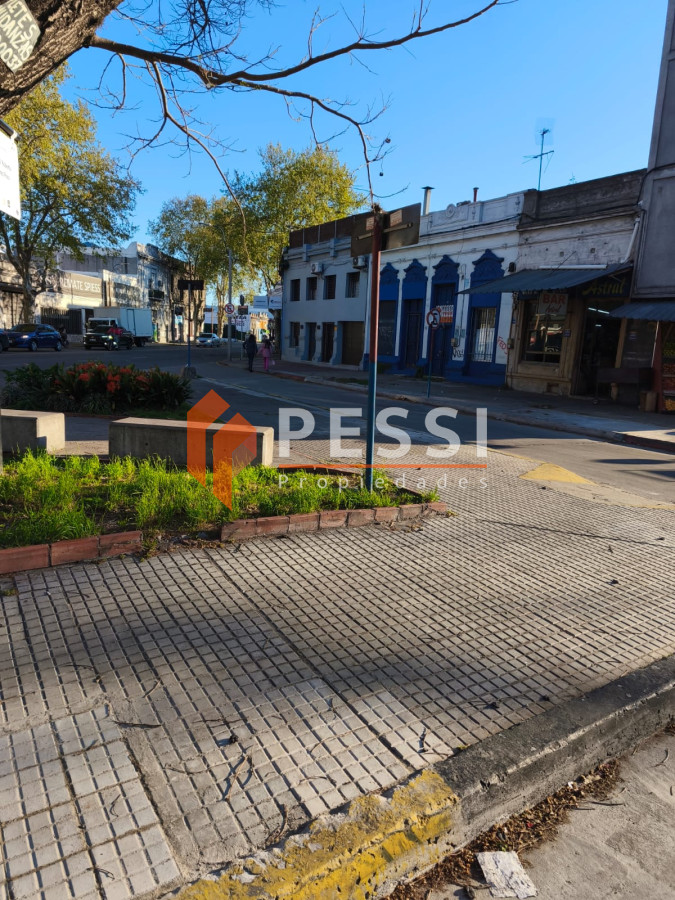 Local Comercial ID.2437/Venta-padrón-unico-en-Jacinto-Vera - Venta padrón unico en Jacinto Vera