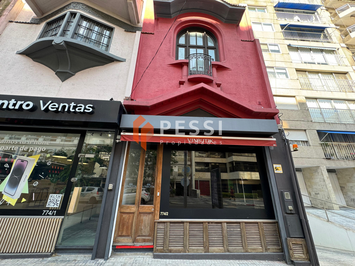 Local Comercial ID.2405/Venta-local-comercial-en-Pocitos - Venta local comercial en Pocitos