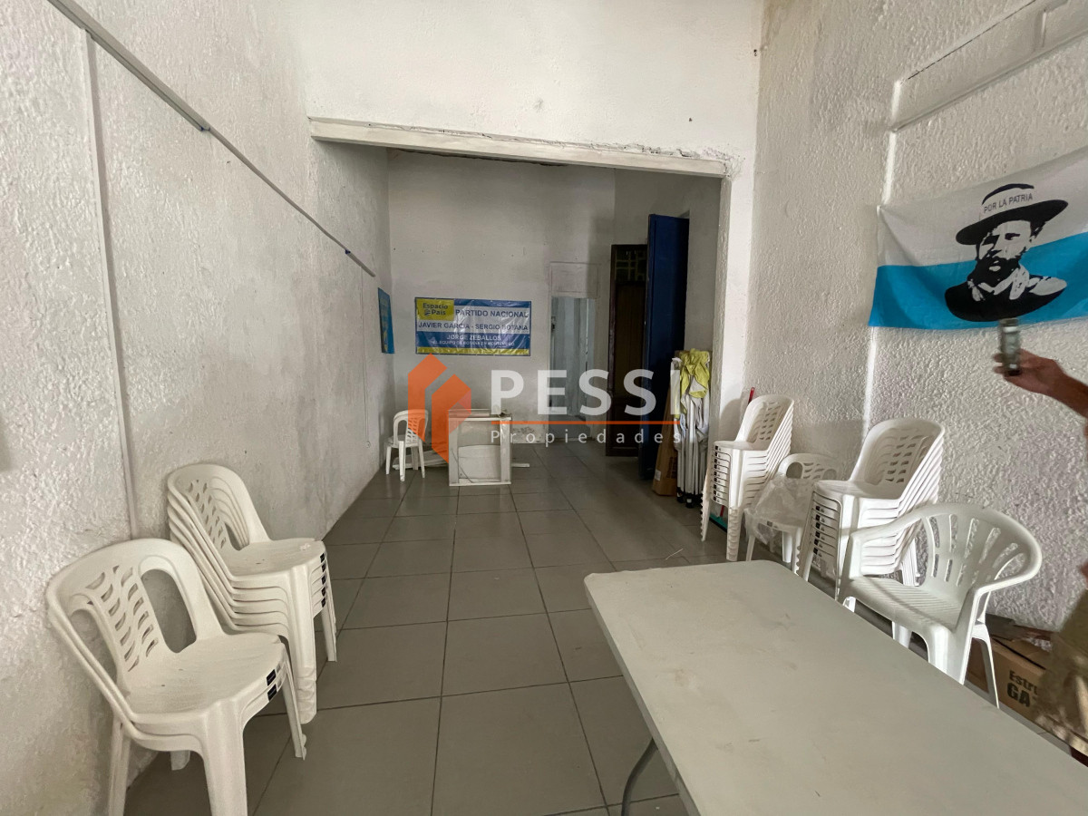 Local Comercial ID.2437/Venta-padrón-unico-en-Jacinto-Vera - Venta padrón unico en Jacinto Vera