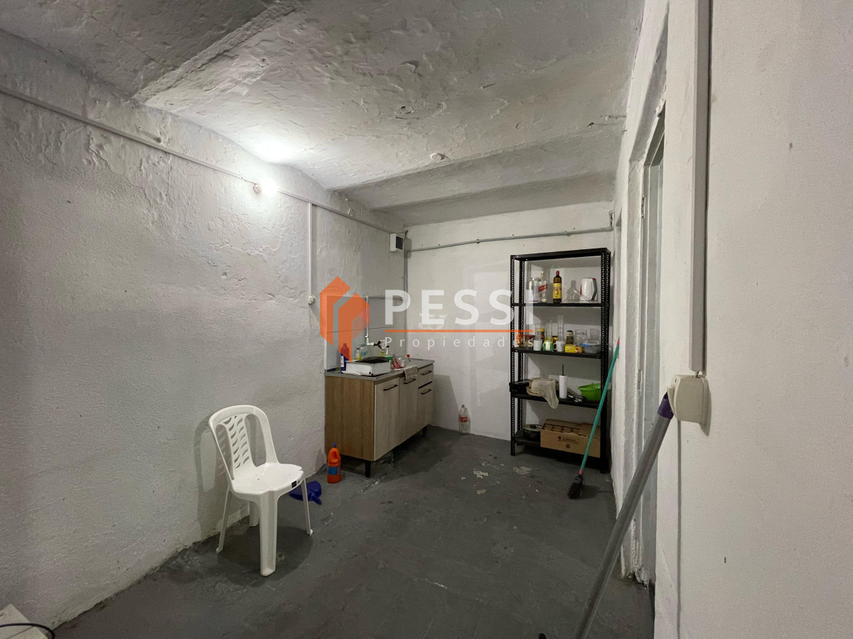 Local Comercial ID.2437/Venta-padrón-unico-en-Jacinto-Vera - Venta padrón unico en Jacinto Vera