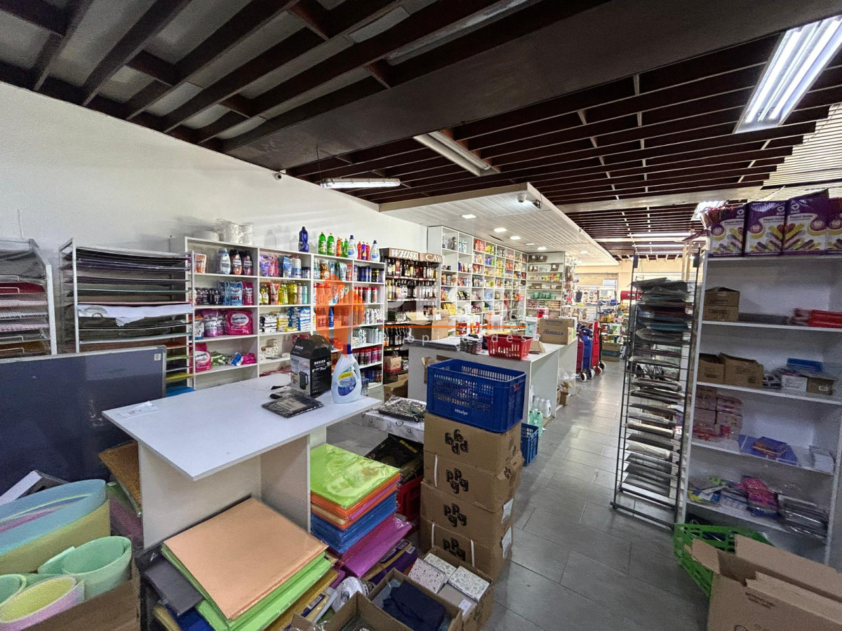 Local Comercial ID.2462/Venta-llave-!-Negocio-en-funcionamiento-con-buena-rentabilidad - Venta llave ! Negocio en funcionamiento con buena rentabilidad